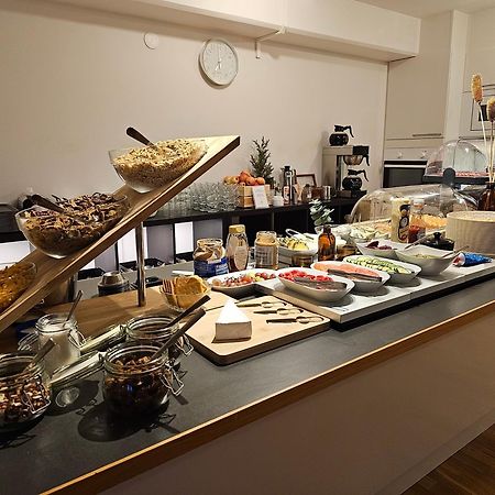 Hotell Bro Kristinehamn Bagian luar foto