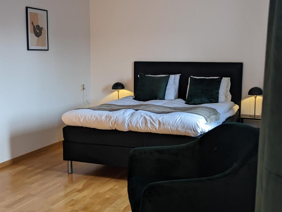 Hotell Bro Kristinehamn Bagian luar foto