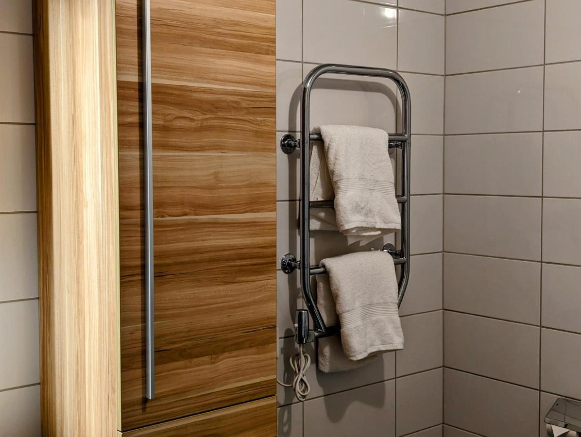 Hotell Bro Kristinehamn Bagian luar foto