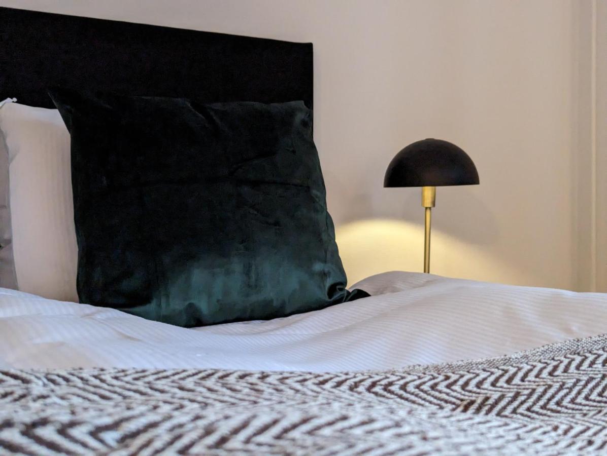 Hotell Bro Kristinehamn Bagian luar foto