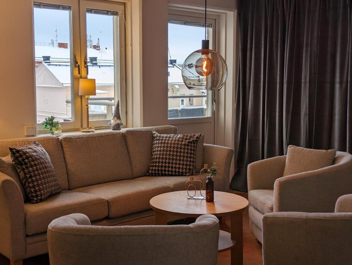Hotell Bro Kristinehamn Bagian luar foto
