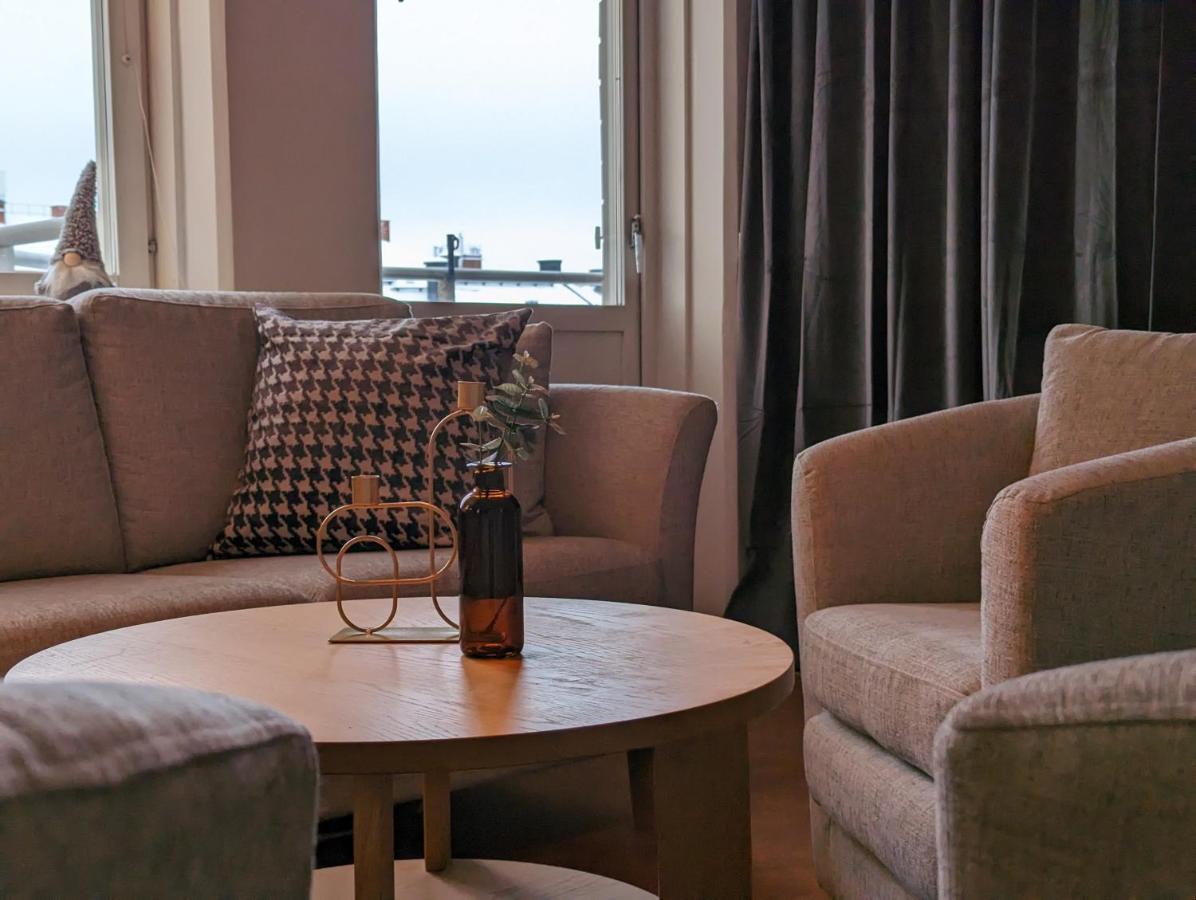 Hotell Bro Kristinehamn Bagian luar foto